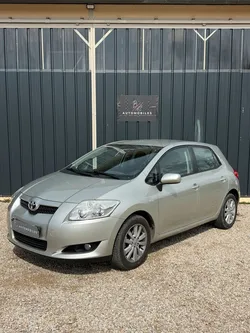 TOYOTA AURIS 124 VVT-i LUNA 5P
