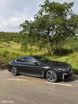 BMW 745 e iPerformance Pack M Auto