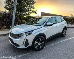 Peugeot 3008 PureTech 130 Stop & Start GPF EAT8 Active