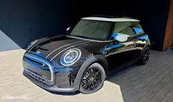 MINI 3 Portas Cooper SE Premium Yours
