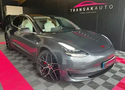 Tesla model 3 performance dual motor awd / disques+freins ok / silent blocs changés