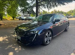 Magnifique peugeot 508 gt line 2.0 bluehdi 160cv eat8 1ere main / attelage / pack visio 3 / hayon elec / ja 19 / induction / sieg chauff / night vision / revisee / garantie spoticar 12 mois