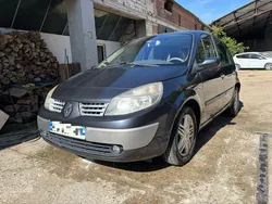 RENAULT SCENIC II Luxe Dynamique 1.9 dCi 130 ch