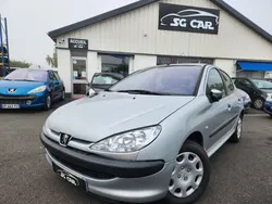 Peugeot 206 1L4 75CH XT AUTOMATIQUE 5 PORTES ESSENCE
