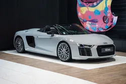 AUDI R8 V10 PLUS SPYDER 610 cv I Malus payé I Bang & Olufsen I Ceramiques I Gris suzuka I Carbone