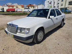 Mercedes-Benz 300 E