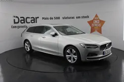 Volvo V90 2.0 B4 MOMENTUM PLUS GEARTRONIC