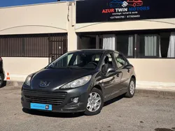 Peugeot 207 1.6 hdi 92 5 portes finition allure ct ok