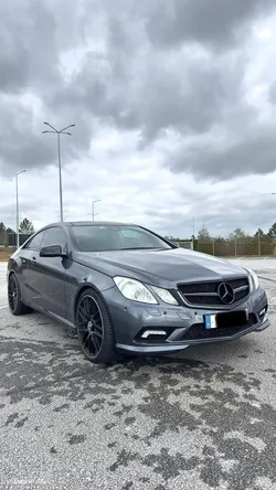 Mercedes-Benz E 250