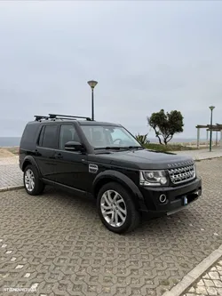 Land Rover Discovery SD V6 HSE