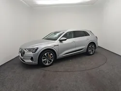 AUDI e-tron 50 quattro 313 ch Avus