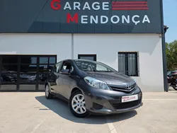 Toyota Yaris — 1.33 VVT-i 100 ch Life Boîte automatique