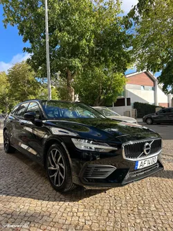 Volvo V60 2.0 T8 AWD TE Momentum Plus