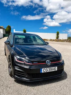 VW Golf GTI 2.0 TSI DSG