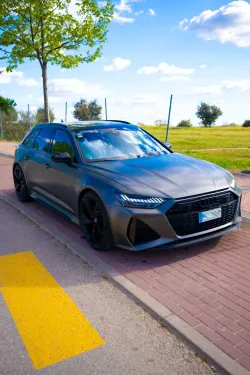 AUDI A6 RS6 Avant TFSI quattro Tiptronic