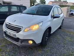 PEUGEOT 2008 1.6 e-HDi 115ch FAP BVM6 Féline Titane