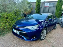 TOYOTA AVENSIS 2.0 D4D 143cv TOURING SPORTS EXECUTIVE (RÉVISÉ & GARANTIE )