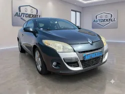 RENAULT Megane III Coupé 1.4 TCe 130 cv Dynamique *TOIT PANORAMIQUE* *ECRAN MULTIMEDIA* PAIEMENT EN 4x et 10x POSSIBLE