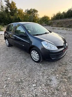 Renault Clio 3 phase 1 1.5 dci 85 ch GARANTI