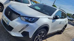 PEUGEOT 2008BHDI130 EAT8 2023 NACRE 1e main entretien peugeot 13480TTC/11233.33HT