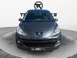 Peugeot 207+ 1.4e 75ch