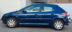 PEUGEOT AUTOMATIQUE – 2005 – 136 000 km