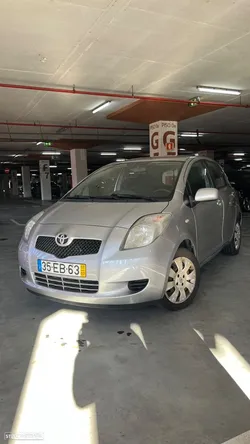 Toyota Yaris 1.0 VVT-i Sol+AC