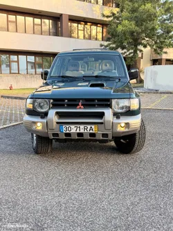 Mitsubishi Pajero 2.8 TD GLS Longo ABS