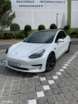 Tesla Model 3 Standard Range Plus RWD