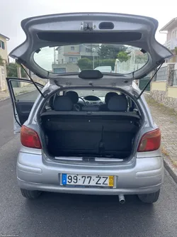 Toyota Yaris Del sol