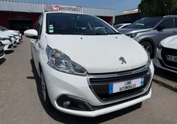 Peugeot 208 BlueHDi 100 Active*67000KMS*11/2020*5PLACES