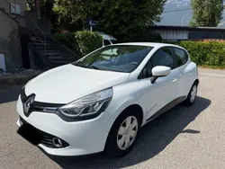 Renault Clio IV (4) société 1.5 dci 75cv 168000km d’ORIGINE CRIT’AIR 2 du 18/12/2015 BVM5