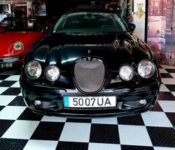 Jaguar S-Type R 400Cv