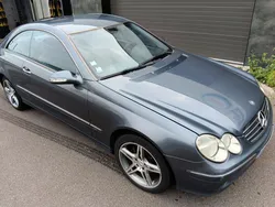 Belle mercedes clk 200 i pack 2004 tbe boite meca 6v reprise possible