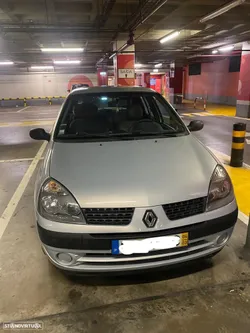 Renault Clio 1.2 16V Confort Authentique Quick.
