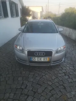 Audi A4 (A4)