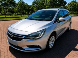 Opel Astra Sport Tourer 1.6Cdti