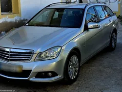 Mercedes-Benz C 200 2.2 diesel aceito retomas