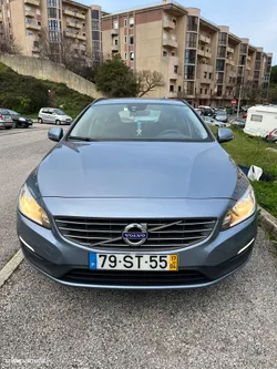 Volvo V60 2.0 D3 Momentum