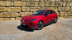 MG  64 kWh Luxury