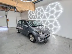 RENAULT TWINGO II 1.2 16v 75 Dynamique