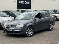 Paiement 4X CB - Magnifique Volkswagen Jetta 1.9TDi 105Ch Automatique Carat