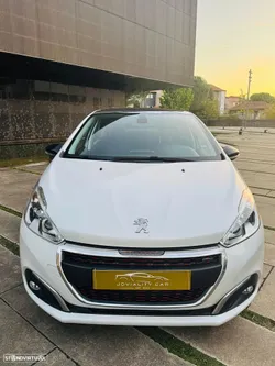 Peugeot 208 1.6 BlueHDi GT Line