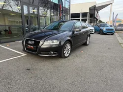 AUDI A3 1.6 TDI 105CV Amtition luxe TOIT OUVRANT