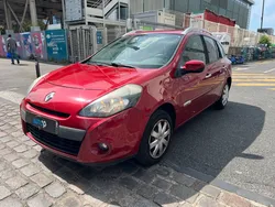 ⭐️⭐️⭐️⭐️⭐️ magnifique renault clio iii (2) estate 1.2 75 expression clim ( clim, vitre electrique, direction assitee, etc...... ) full suivi renault