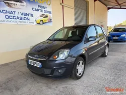Ford Fiesta 1.6 TDCI 90CH GHIA 2EME MAIN GARANTIE 6 MOIS (Tous les entretiens à jour)
