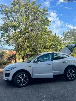 Jaguar E-Pace Awd