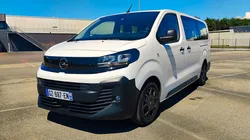 Opel Vivaro 9 places, boite auto 180cv