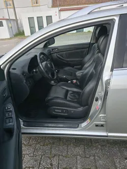 Toyota Avensis sol