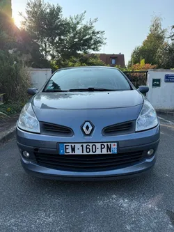 Renault Clio 105cv 5 portes sort de revsion